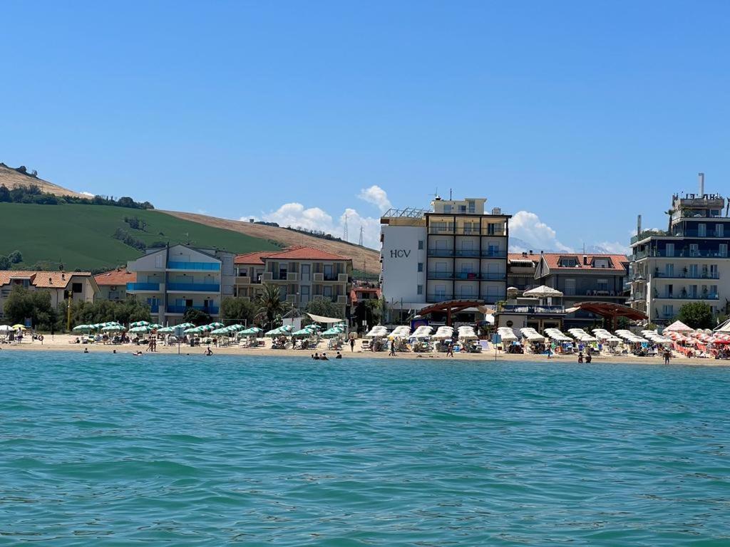 Hotel Costa Verde Pineto Buitenkant foto
